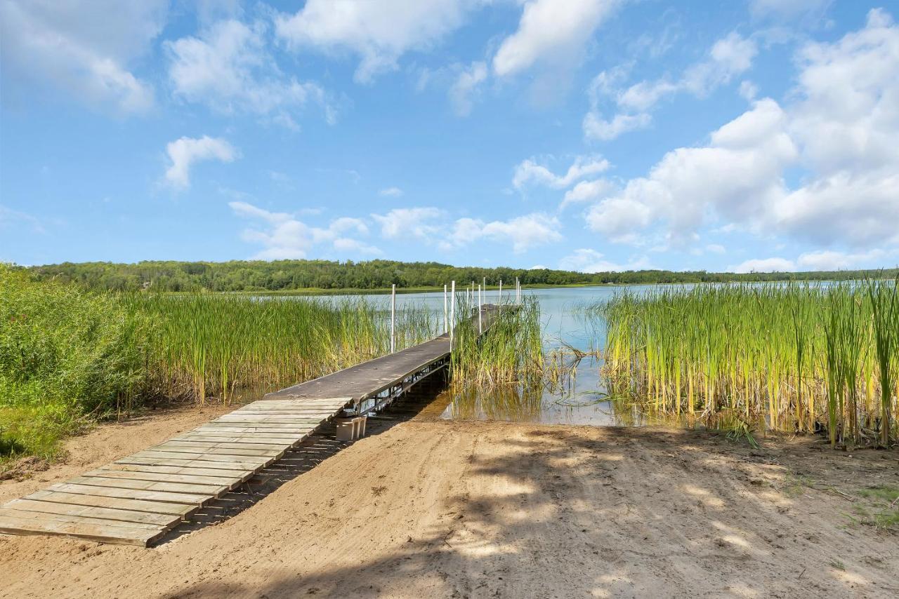 Blue Moon Resort & Motel Hill City Экстерьер фото